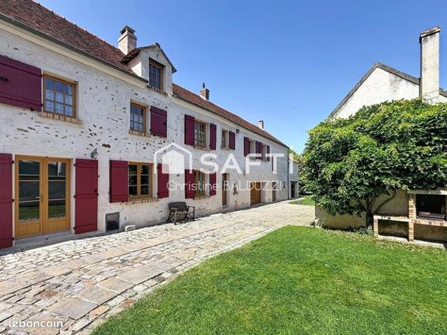 Maison 7 pièces 209 m²