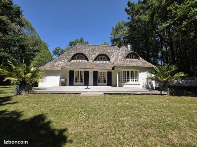 Maison 7 pièces 209 m²