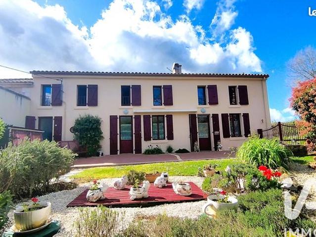 Maison 7 pièces 210 m²