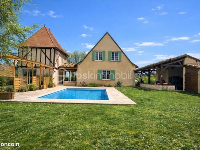 Maison 7 pièces 209 m²