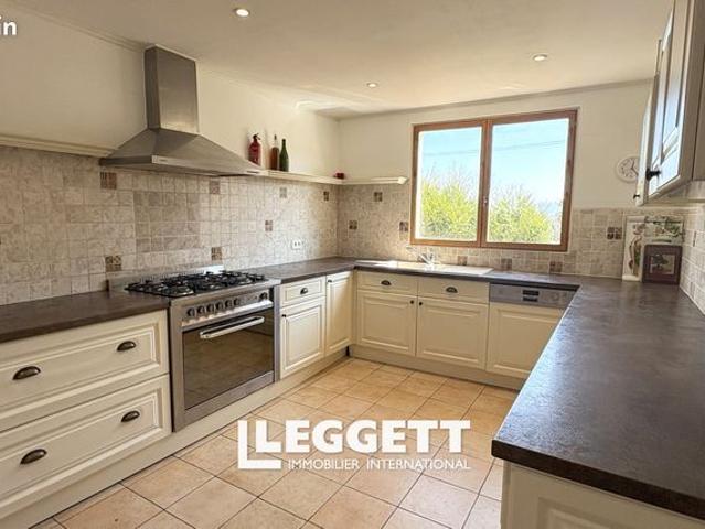Maison 7 pièces 209 m²