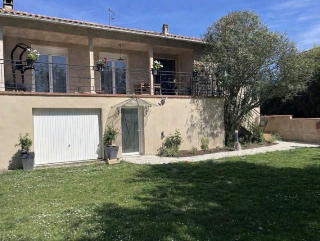 Maison 7 pièces 209 m²