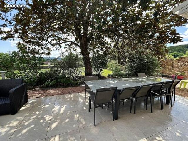Maison 7 pièces 209 m²