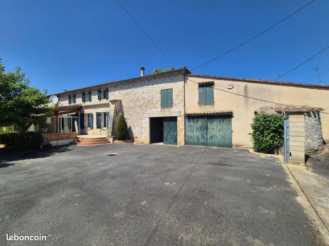 Maison 7 pièces 209 m²