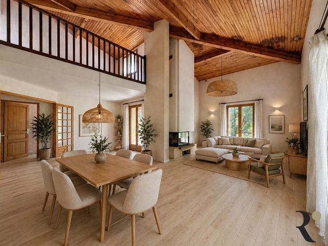 Maison 7 pièces 209 m²