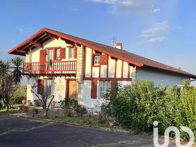 Maison 7 pièces 209 m²