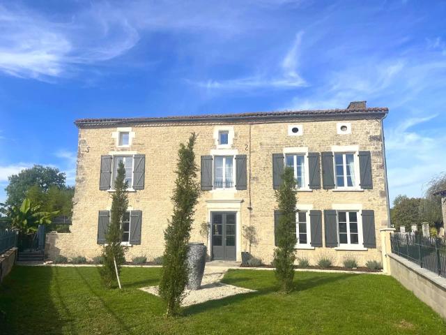 Maison 7 pièces 209 m²