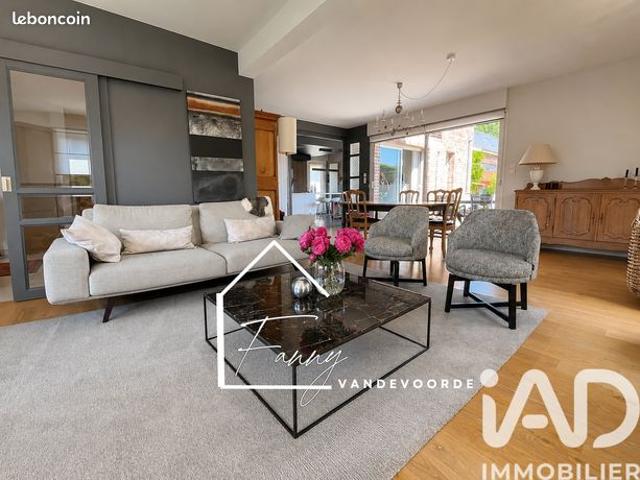 Maison 7 pièces 200 m²