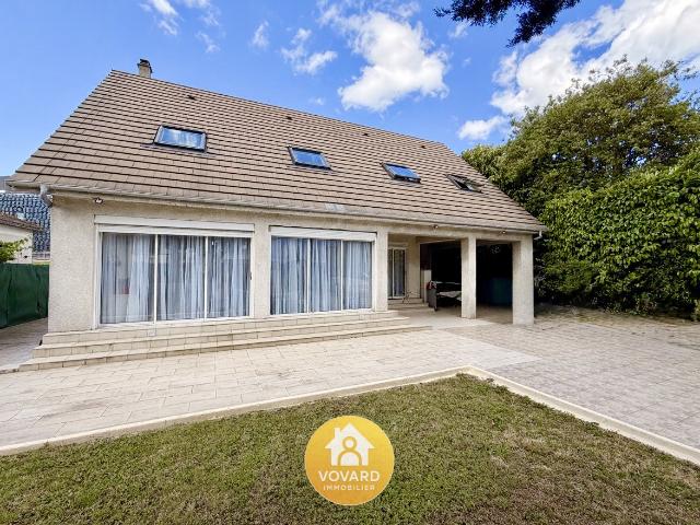Maison 7 pièces 200 m²