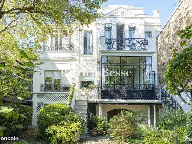 Maison 7 pièces 200 m²
