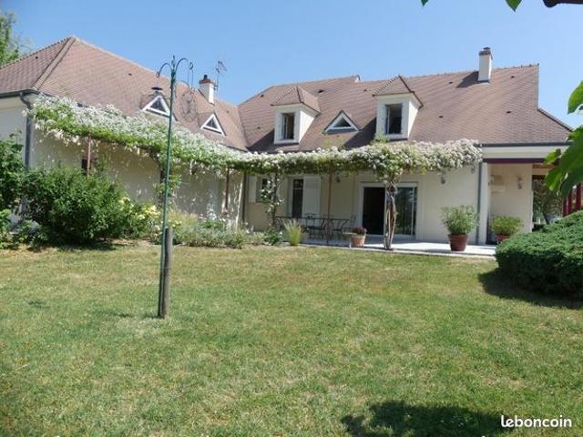 Maison 7 pièces 200 m²