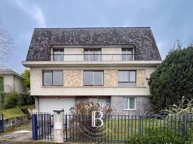 Maison 7 pièces 200 m²