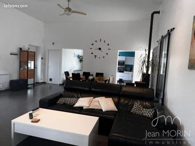 Maison 7 pièces 200 m²