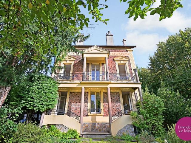 Maison 7 pièces 200 m²