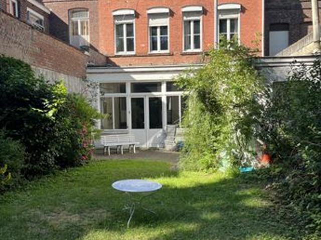 Maison 7 pièces 200 m²