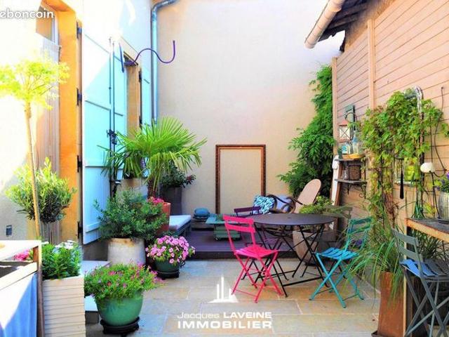 Maison 7 pièces 200 m²
