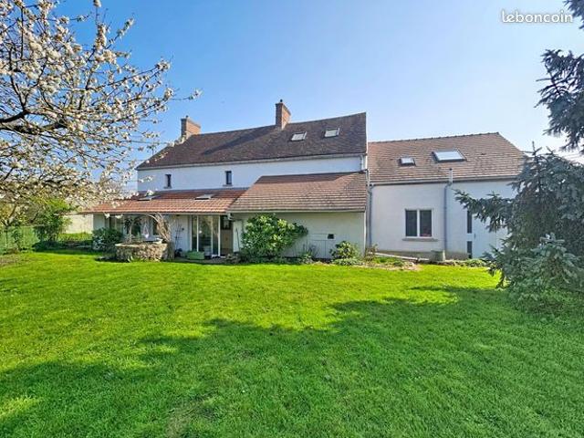 Maison 7 pièces 200 m²