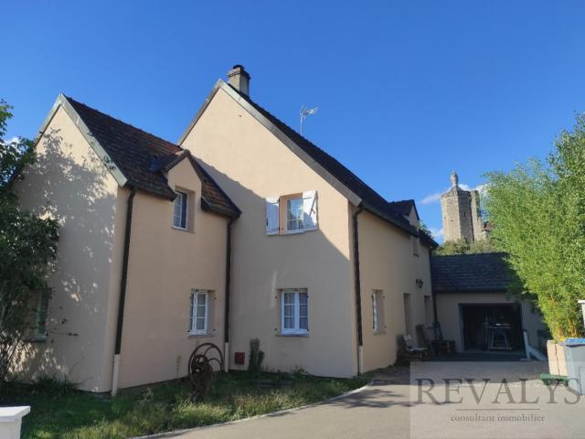 Maison 7 pièces 200 m²