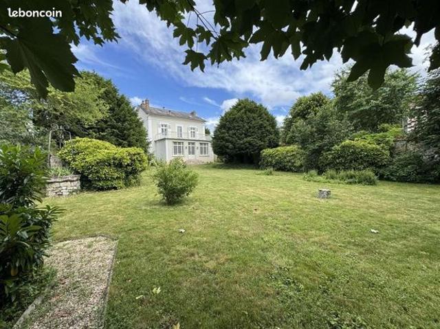 Maison 7 pièces 200 m²