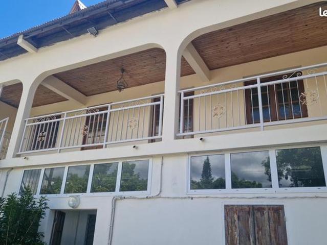Maison 7 pièces 200 m²