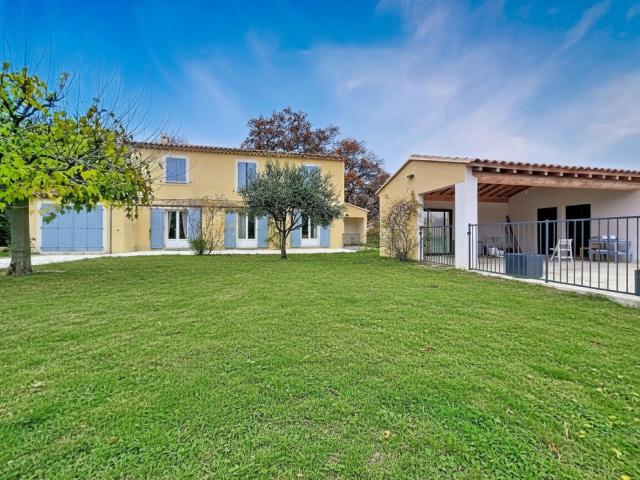 Maison 7 pièces 200 m²