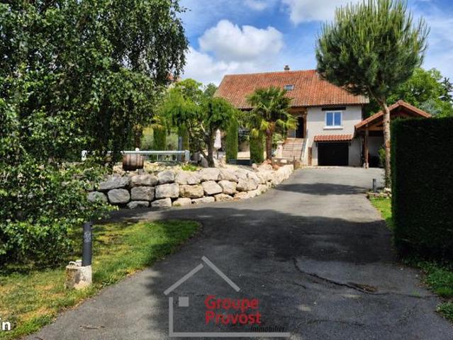Maison 7 pièces 200 m²