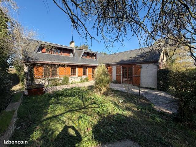 Maison 7 pièces 200 m²