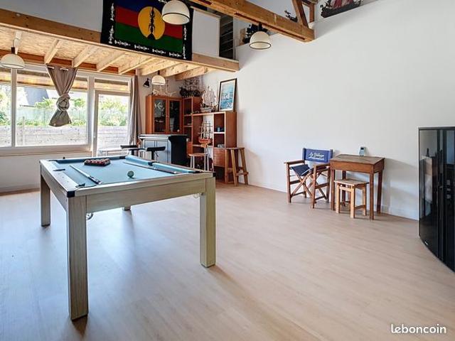 Maison 7 pièces 200 m²