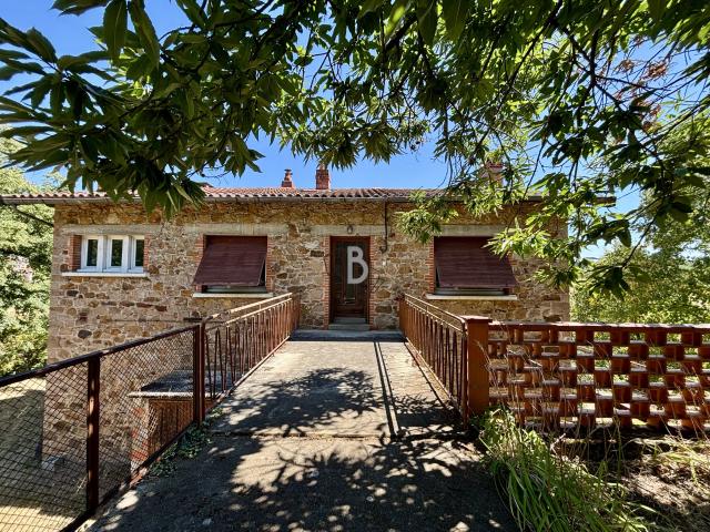Maison 7 pièces 200 m²