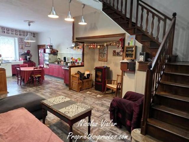 Maison 7 pièces 200 m²