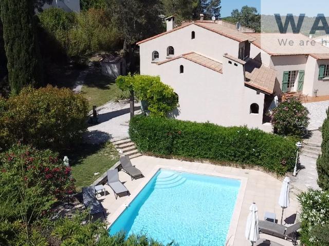 Maison 7 pièces 200 m²