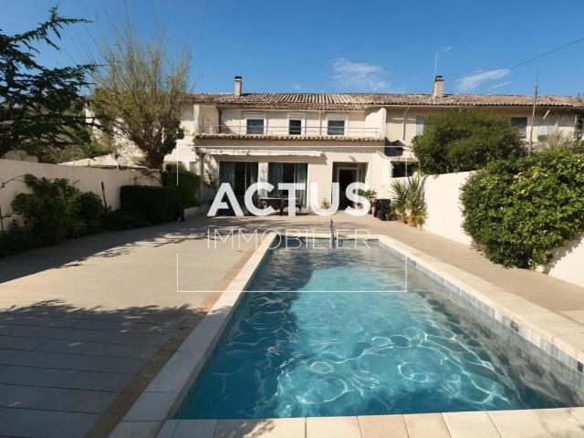 Maison 7 pièces 200 m²