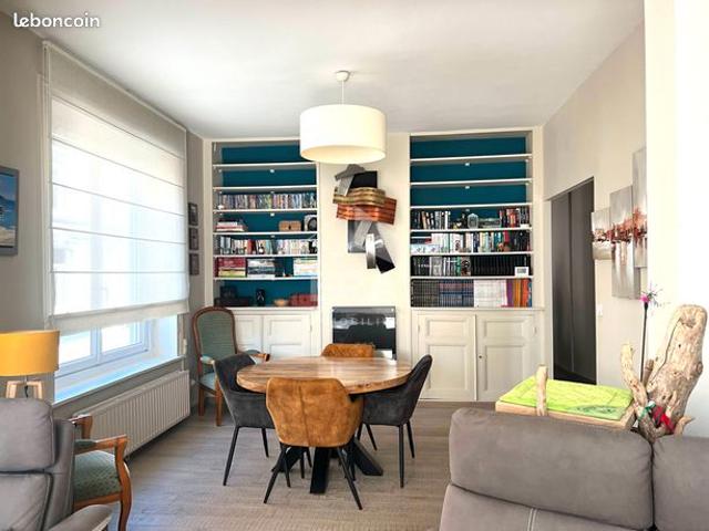 Maison 7 pièces 200 m²