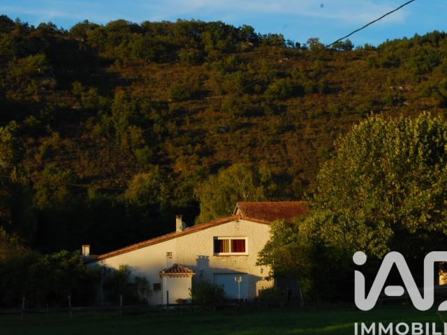 Maison 7 pièces 200 m²