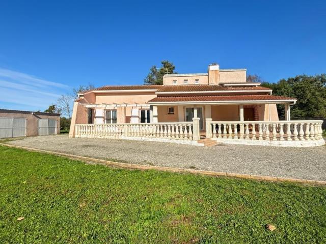 Maison 7 pièces 200 m²