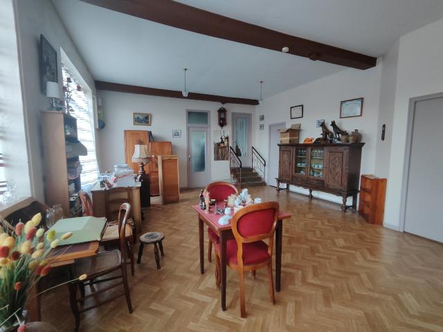 Maison 7 pièces 200 m²