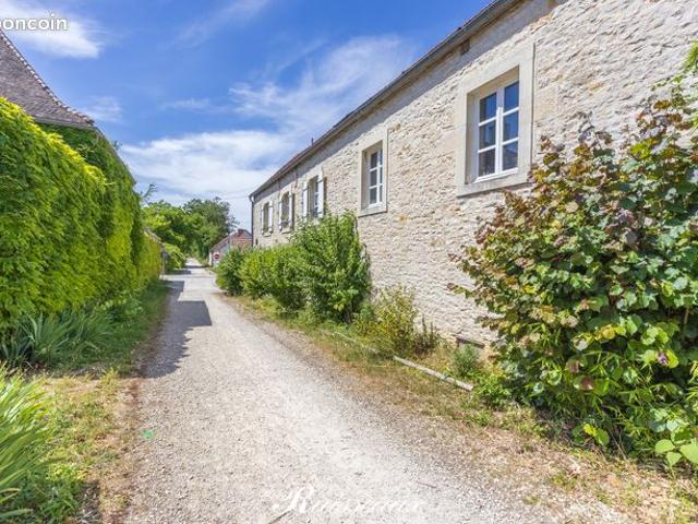 Maison 7 pièces 200 m²
