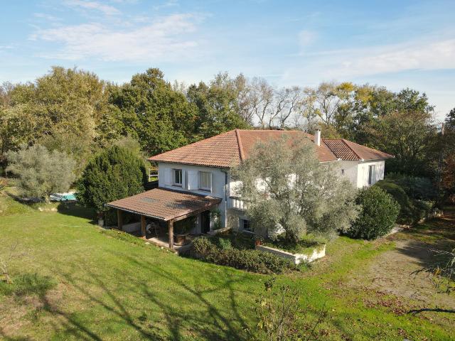 Maison 7 pièces 200 m²