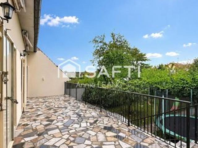 Maison 7 pièces 200 m²
