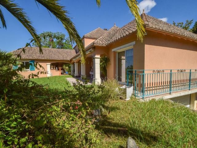 Maison 7 pièces 200 m²