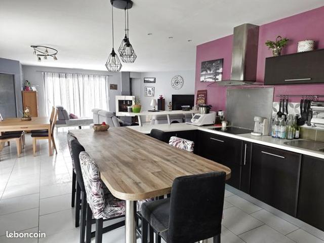 Maison 7 pièces 200 m²