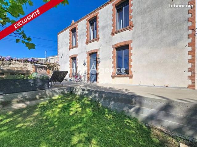 Maison 7 pièces 200 m²