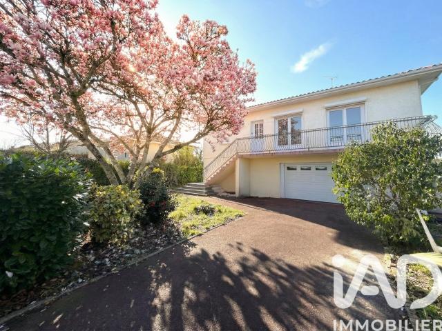 Maison 7 pièces 200 m²
