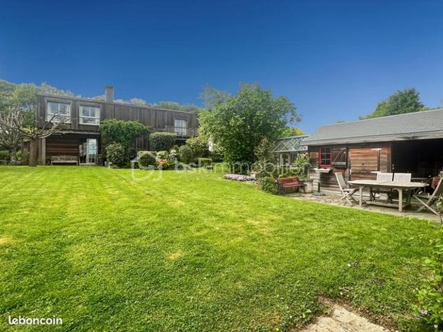 Maison 7 pièces 200 m²