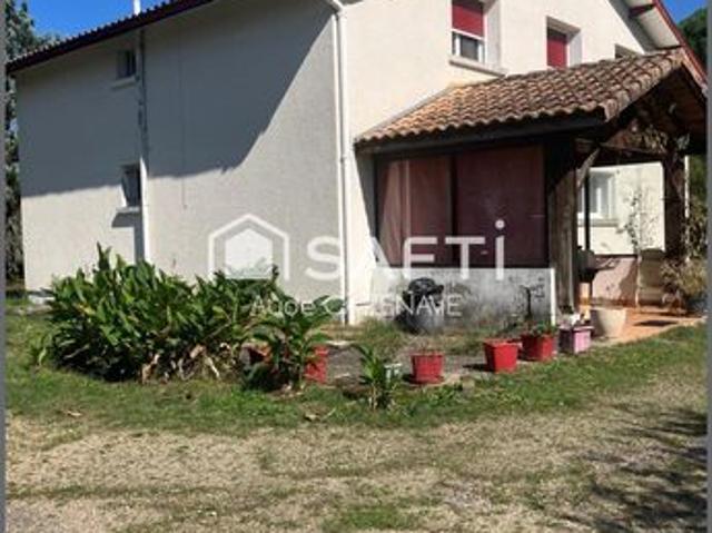 Maison 7 pièces 200 m²