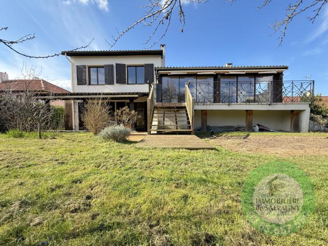 Maison 7 pièces 200 m²