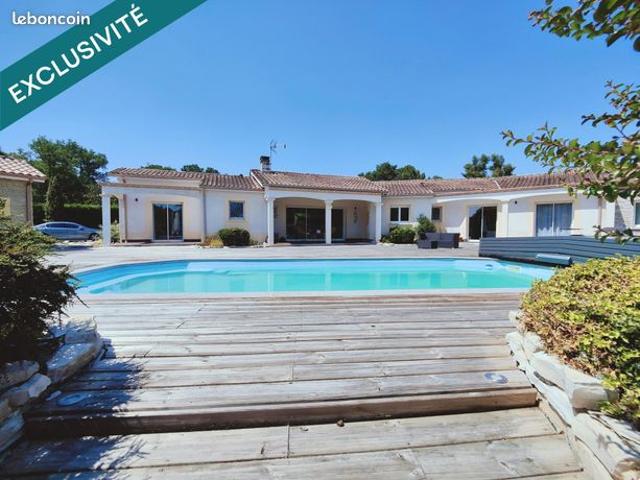Maison 7 pièces 200 m²