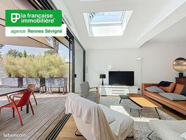 Maison 7 pièces 200 m²