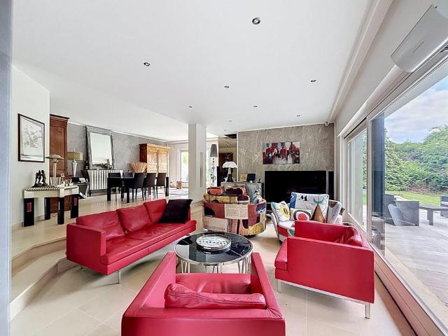 Maison 7 pièces 200 m²