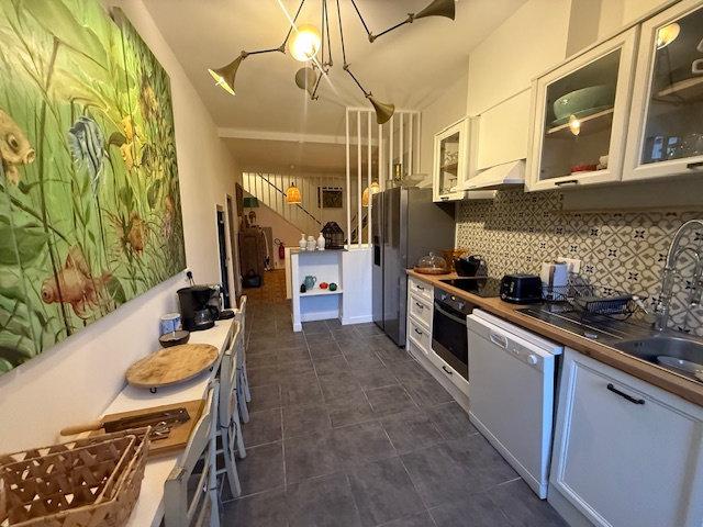 Maison 7 pièces 200 m²